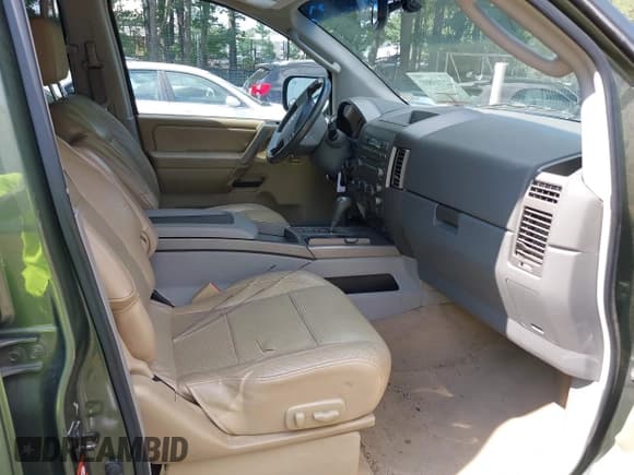 ✅ 2004 Nissan Armada LE • VIN: 5N1AA08B34N700221 • Лот: 42719897. Опубликован ранее на IAAI с пробегом 145 273 миль. Бесплатный доступ к архиву аукционных продаж из США и подробный отчёт об истории автомобиля на DreamBid. Изображение 5.