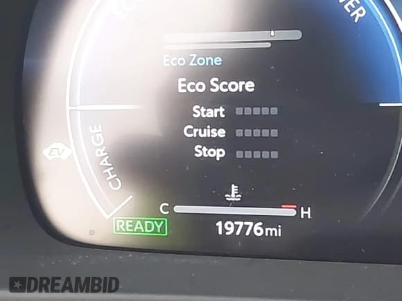 ✅ 2024 Toyota Crown XLE • VIN: JTDAAAAFXR3018186 • Lot: 42465686. Wystawiony na IAAI z przebiegiem 19 776 mil. Bezpłatny archiwum sprzedaży aukcyjnych z USA i szczegółowy raport historii pojazdu na DreamBid. Zdjęcie 16.