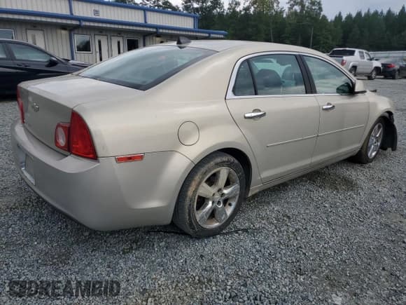 ✅ 2012 Chevrolet Malibu 2LT • VIN: 1G1ZD5E04CF285751 • Lot: 71975634. Listed on Copart with 180,817 mi. Free auction sales archive from the USA and detailed vehicle history report at DreamBid. Image 3.