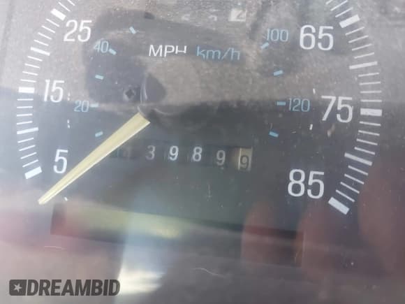 ✅ 1987 Ford F-250 • VIN: 1FTHF26L3HNA76258 • Lot: 43041167. Listed on IAAI with 43,989 mi. Free auction sales archive from the USA and detailed vehicle history report at DreamBid. Image 7.