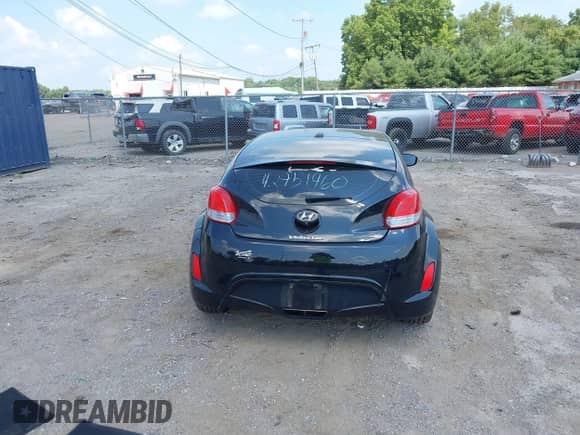 2016 Hyundai Veloster with VIN KMHTC6AD3GU300624, listed as a IAAI auction lot 42951960 with 83,779 mi miles and . Bid and sale history available at DreamBid. Image 16.