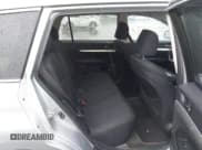 ✅ 2012 Subaru Outback Prem • VIN: 4S4BRCBC8C3246851 • Lot: 43794178. Wystawiony na IAAI z przebiegiem 184 516 mil. Bezpłatny archiwum sprzedaży aukcyjnych z USA i szczegółowy raport historii pojazdu na DreamBid. Zdjęcie 8.