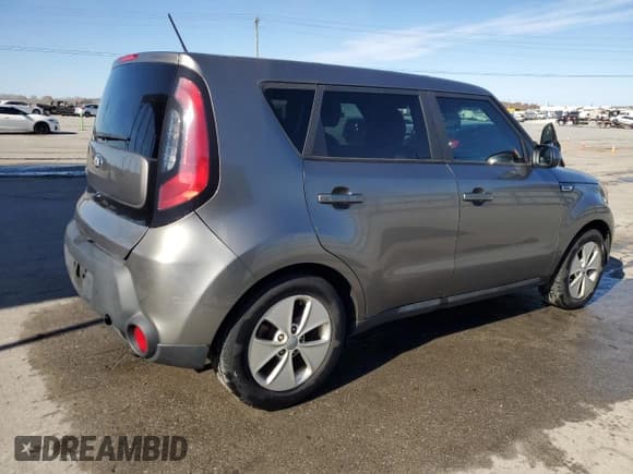 ✅ 2016 Kia Soul • VIN: KNDJN2A22G7374760 • Лот: 90949675. Опубликован ранее на Copart с пробегом 38 071 миль. Бесплатный доступ к архиву аукционных продаж из США и подробный отчёт об истории автомобиля на DreamBid. Изображение 3.