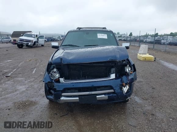 ✅ 2015 Ford Expedition Max Platinum • VIN: 1FMJK1MT7FEF36847 • Lot: 42366852. Listed on IAAI with 153,552 mi. Free auction sales archive from the USA and detailed vehicle history report at DreamBid. Image 12.