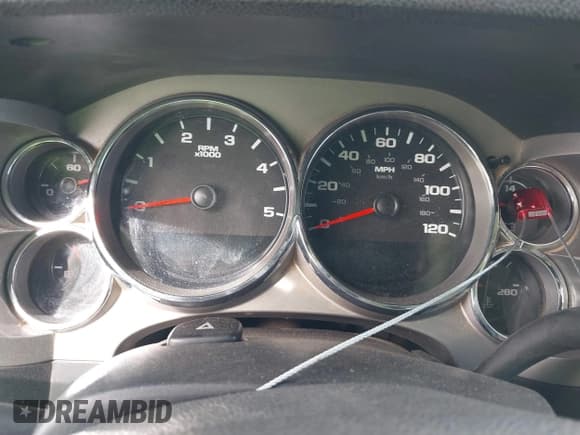 ✅ 2014 Chevrolet Silverado 2500HD LT • VIN: 1GC1KXE83EF156026 • Lot: 41830549. Listed on IAAI with 96,619 mi. Free auction sales archive from the USA and detailed vehicle history report at DreamBid. Image 7.