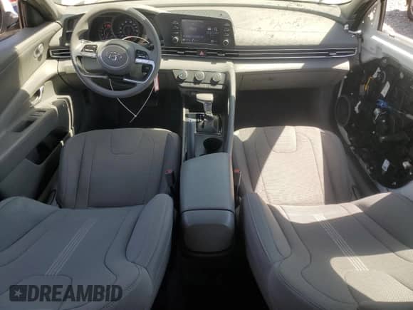 2022 Hyundai Elantra SE with VIN 5NPLL4AGXNH061678, listed as a Copart auction lot 69314095 with 28,436 mi miles and Salvage title. Bid and sale history available at DreamBid. Image 8.