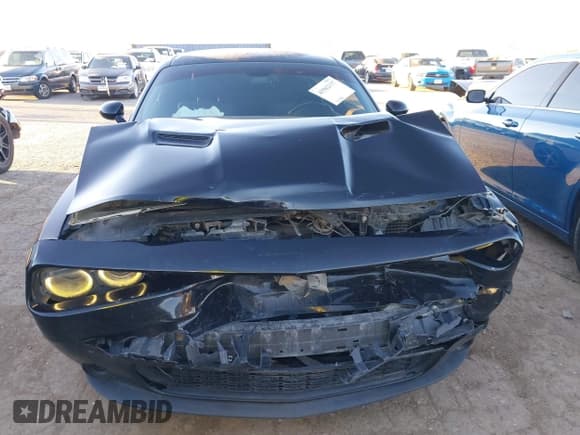 ✅ 2015 Dodge Challenger SXT • VIN: 2C3CDZAG4FH901110 • Lot: 43562137. Listed on IAAI with 121,046 mi. Free auction sales archive from the USA and detailed vehicle history report at DreamBid. Image 12.