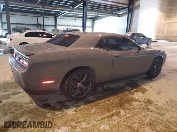 ✅ 2017 Dodge Challenger SXT • VIN: 2C3CDZAG3HH613243 • Lot: 69841592. Wystawiony na Copart z przebiegiem 49 940 mil. Bezpłatny archiwum sprzedaży aukcyjnych z USA i szczegółowy raport historii pojazdu na DreamBid. Zdjęcie 3.