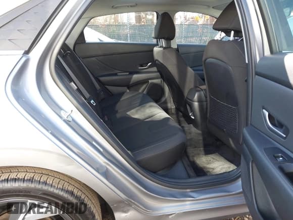 ✅ 2025 Hyundai Elantra SEL Convenience • VIN: KMHLS4DG5SU974232 • Lot: 43648827. Listed on IAAI with 13,076 mi. Free auction sales archive from the USA and detailed vehicle history report at DreamBid. Image 8.