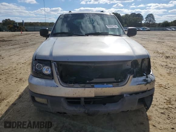 ✅ 2006 Ford Expedition Special Service • VIN: 1FMPU165X6LA78185 • Lot: 90669165. Listed on Copart with 324,062 mi. Free auction sales archive from the USA and detailed vehicle history report at DreamBid. Image 5.
