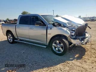 ✅ 2016 Ram 1500 Lone Star • VIN: 1C6RR7LT5GS395875 • Lot: 90975725. Wystawiony na Copart z przebiegiem 159 290 mil. Bezpłatny archiwum sprzedaży aukcyjnych z USA i szczegółowy raport historii pojazdu na DreamBid. Zdjęcie 4.