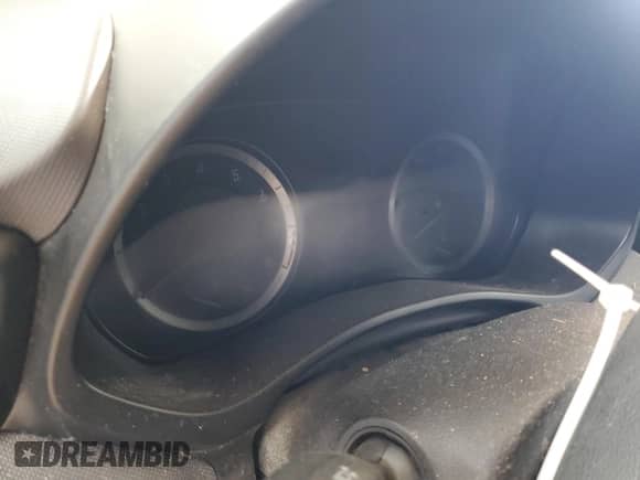 2019 Hyundai Veloster Premium z VIN KMHTG6AF9KU012802, wystawiony jako Copart lot #46091975 z przebiegiem Nie podano mil oraz Szkoda całkowita • Salvage title. Historia ofert i sprzedaży dostępna na DreamBid. Obrazek 9.