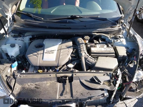 ✅ 2014 Hyundai Veloster Turbo • VIN: KMHTC6AE8EU204087 • Lot: 42105907. Wystawiony na IAAI z przebiegiem 21 685 mil. Bezpłatny archiwum sprzedaży aukcyjnych z USA i szczegółowy raport historii pojazdu na DreamBid. Zdjęcie 10.