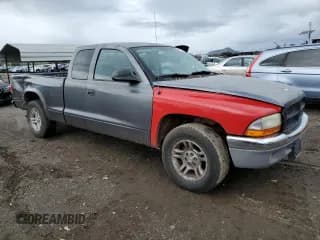 ✅ 2002 Dodge Dakota • VIN: 1B7GL12XX2S718443 • Lot: 84568934. Wystawiony na Copart z przebiegiem 122 127 mil. Bezpłatny archiwum sprzedaży aukcyjnych z USA i szczegółowy raport historii pojazdu na DreamBid. Zdjęcie 4.