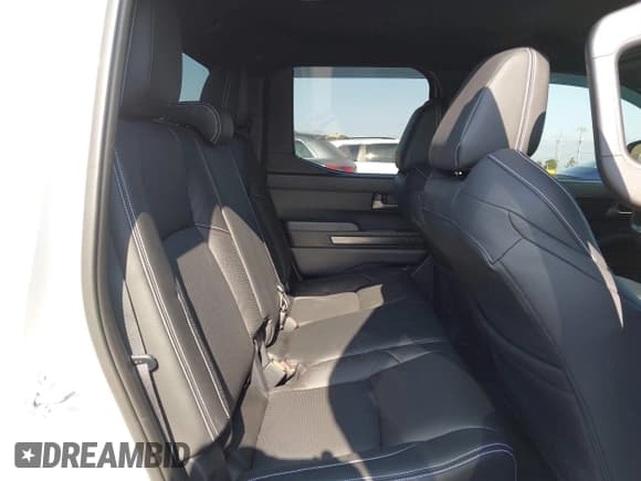 ✅ 2025 Toyota Tacoma SR • VIN: 3TYLB5JN7ST067889 • Лот: 42444254. Опубликован ранее на IAAI с пробегом 5 786 миль. Бесплатный доступ к архиву аукционных продаж из США и подробный отчёт об истории автомобиля на DreamBid. Изображение 8.