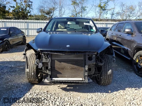 ✅ 2016 Mercedes-Benz GLE 350 • VIN: 4JGDA5HB7GA693005 • Lot: 86770875. Wystawiony na Copart z przebiegiem 91 470 mil. Bezpłatny archiwum sprzedaży aukcyjnych z USA i szczegółowy raport historii pojazdu na DreamBid. Zdjęcie 5.