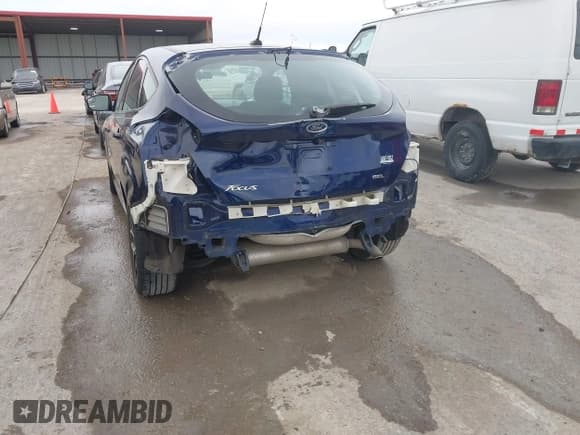 ✅ 2017 Ford Focus SEL • VIN: 1FADP3M28HL295732 • Лот: 41655897. Опубликован ранее на IAAI с пробегом 76 951 миль. Бесплатный доступ к архиву аукционных продаж из США и подробный отчёт об истории автомобиля на DreamBid. Изображение 6.