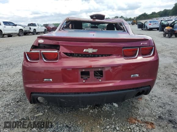 ✅ 2011 Chevrolet Camaro 2LT • VIN: 2G1FC1ED2B9121892 • Лот: 56714725. Опубликован ранее на Copart с пробегом 146 818 миль. Бесплатный доступ к архиву аукционных продаж из США и подробный отчёт об истории автомобиля на DreamBid. Изображение 6.