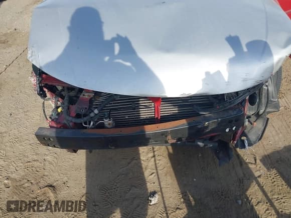 ✅ 2000 Toyota Solara SE • VIN: 2T1CF22P2YC397195 • Lot: 42079193. Wystawiony na IAAI z przebiegiem 249 158 mil. Bezpłatny archiwum sprzedaży aukcyjnych z USA i szczegółowy raport historii pojazdu na DreamBid. Zdjęcie 6.