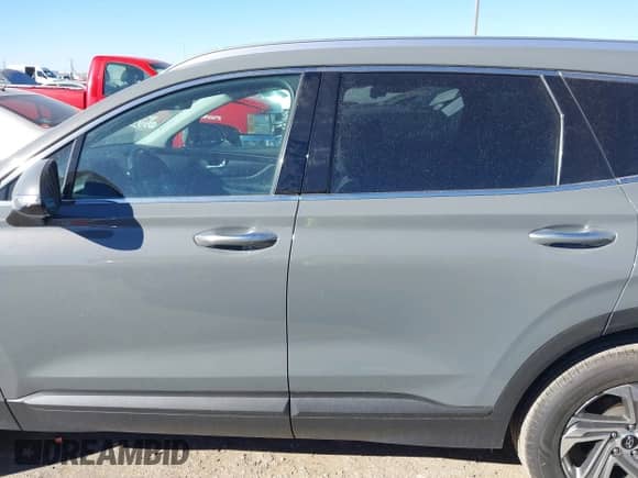 2023 Hyundai Santa Fe SEL z VIN 5NMS24AJ7PH624633, wystawiony jako IAAI lot #43543478 z przebiegiem 46 830 mil mil oraz . Historia ofert i sprzedaży dostępna na DreamBid. Obrazek 14.