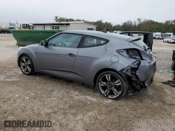 ✅ 2017 Hyundai Veloster • VIN: KMHTC6AD0HU321013 • Lot: 86071034. Wystawiony na Copart z przebiegiem 84 184 mil. Bezpłatny archiwum sprzedaży aukcyjnych z USA i szczegółowy raport historii pojazdu na DreamBid. Zdjęcie 2.