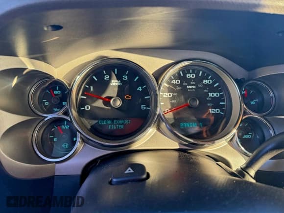 ✅ 2008 Chevrolet Silverado 2500HD Work Truck • VIN: 1GCHK24628E191572 • Лот: 95887625. Опубликован ранее на Copart с пробегом Не указан. Бесплатный доступ к архиву аукционных продаж из США и подробный отчёт об истории автомобиля на DreamBid. Изображение 8.