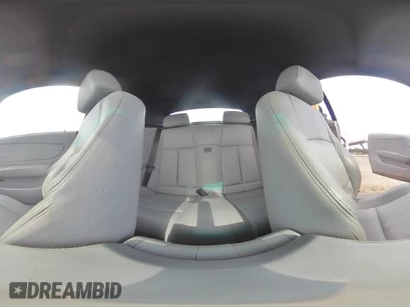 ✅ 2009 BMW 1 Series 135i • VIN: WBAUN93509VK40693 • Лот: 42138375. Опубликован ранее на Copart с пробегом 132 269 миль. Бесплатный доступ к архиву аукционных продаж из США и подробный отчёт об истории автомобиля на DreamBid. Изображение 13.