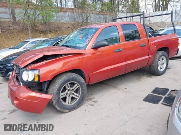 2007 Dodge Dakota SLT with VIN 1D7HW48K87S270838, listed as a IAAI auction lot 42150101 with 225,761 mi miles and . Bid and sale history available at DreamBid. Image 17.