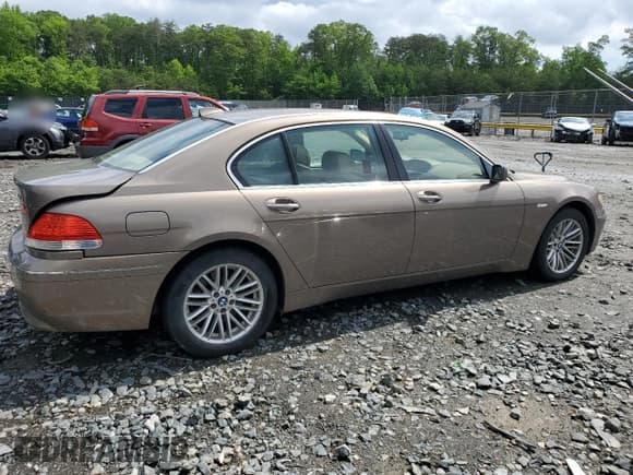 ✅ 2005 BMW 7 Series 745Li • VIN: WBAGN63555DS58036 • Lot: 55787485. Listed on Copart with 111,395 mi. Free auction sales archive from the USA and detailed vehicle history report at DreamBid. Image 3.