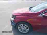 2018 Chevrolet Malibu LT z VIN 1G1ZD5ST1JF230198, wystawiony jako IAAI lot #43190797 z przebiegiem 92 422 mil mil oraz . Historia ofert i sprzedaży dostępna na DreamBid. Obrazek 6.