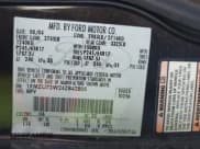 ✅ 2004 Ford Explorer XLT • VIN: 1FMZU73W24ZB42805 • Lot: 41441741. Wystawiony na IAAI z przebiegiem 198 703 mil. Bezpłatny archiwum sprzedaży aukcyjnych z USA i szczegółowy raport historii pojazdu na DreamBid. Zdjęcie 9.