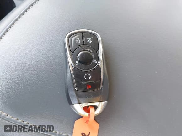 ✅ 2019 Buick Enclave Essence • VIN: 5GAERBKWXKJ246853 • Лот: 43626521. Опубликован ранее на IAAI с пробегом 118 228 миль. Бесплатный доступ к архиву аукционных продаж из США и подробный отчёт об истории автомобиля на DreamBid. Изображение 11.