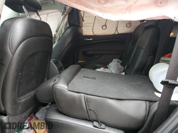 ✅ 2014 Cadillac SRX Luxury Collection • VIN: 3GYFNEE37ES675821 • Lot: 82377975. Listed on Copart with 154,449 mi. Free auction sales archive from the USA and detailed vehicle history report at DreamBid. Image 11.