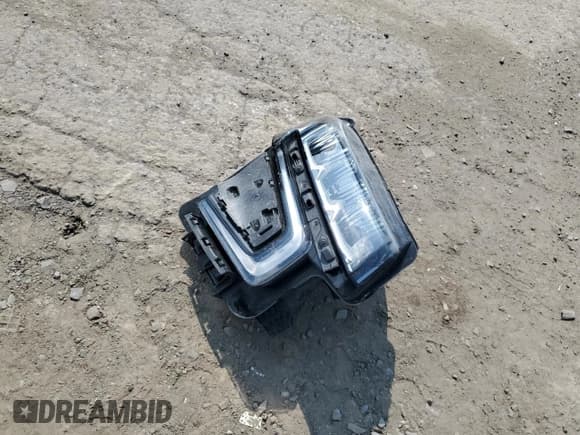 ✅ 2023 Chevrolet Suburban LT • VIN: 1GNSKCKD6PR332736 • Lot: 58495535. Listed on Copart with Not provided. Free auction sales archive from the USA and detailed vehicle history report at DreamBid. Image 13.