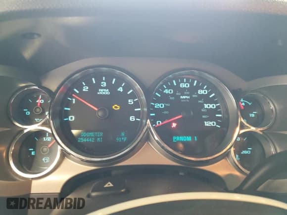 ✅ 2011 Chevrolet Silverado 2500HD LT • VIN: 1GC1KXCG2BF264126 • Lot: 70338485. Listed on Copart with 254,442 mi. Free auction sales archive from the USA and detailed vehicle history report at DreamBid. Image 9.