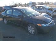 ✅ 2007 Honda Civic LX • VIN: 1HGFA15517L113614 • Лот: 43710780. Опубликован ранее на IAAI с пробегом 200 447 миль. Бесплатный доступ к архиву аукционных продаж из США и подробный отчёт об истории автомобиля на DreamBid. Изображение 1.