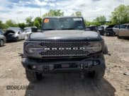 ✅ 2023 Ford Bronco • VIN: 1FMEE5DH5PLB74378 • Lot: 57410365. Wystawiony na Copart z przebiegiem 13 060 mil. Bezpłatny archiwum sprzedaży aukcyjnych z USA i szczegółowy raport historii pojazdu na DreamBid. Zdjęcie 5.