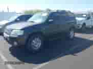 2006 Mercury Mariner Luxury с VIN 4M2YU56186KJ01007, выставлен на аукционе IAAI как лот 42374980 с пробегом 157 209 миль миль и . История ставок и продаж доступна на DreamBid. Изображение 2.