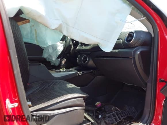 ✅ 2023 Chevrolet Blazer LT • VIN: 3GNKBCR45PS103693 • Lot: 42835486. Wystawiony na IAAI z przebiegiem Nie podano. Bezpłatny archiwum sprzedaży aukcyjnych z USA i szczegółowy raport historii pojazdu na DreamBid. Zdjęcie 5.