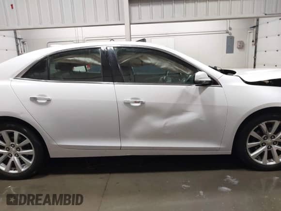 ✅ 2016 Chevrolet Malibu LTZ • VIN: 1G11E5SA2GF166772 • Lot: 42004657. Listed on IAAI with Not provided miles. Access the free auction sales archive from the USA and view a detailed vehicle history report at DreamBid. Image 12.