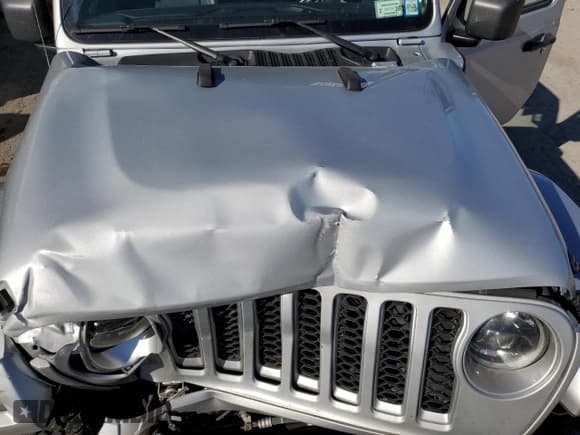 ✅ 2023 Jeep Wrangler Sahara • VIN: 1C4JJXP69PW514683 • Lot: 84743775. Wystawiony na Copart z przebiegiem 72 487 mil. Bezpłatny archiwum sprzedaży aukcyjnych z USA i szczegółowy raport historii pojazdu na DreamBid. Zdjęcie 12.