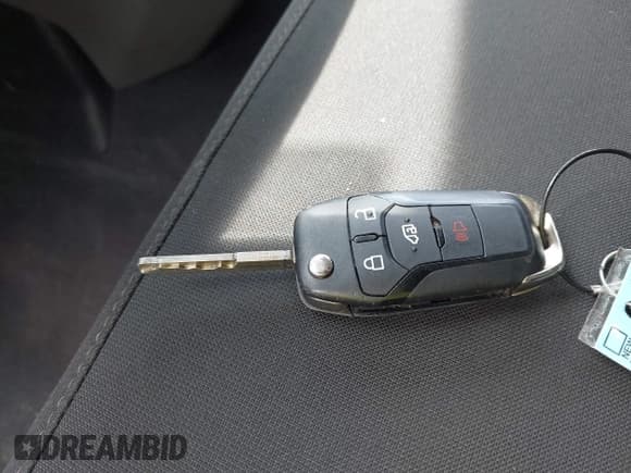 ✅ 2022 Ford Transit Passenger XL • VIN: 1FBAX2X89NKA78929 • Lot: 42493797. Wystawiony na IAAI z przebiegiem 35 885 mil. Bezpłatny archiwum sprzedaży aukcyjnych z USA i szczegółowy raport historii pojazdu na DreamBid. Zdjęcie 11.