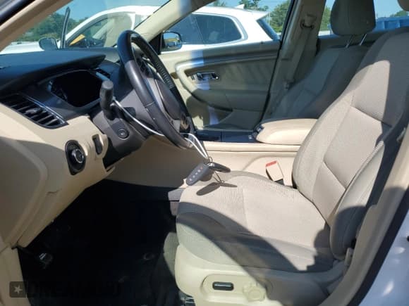 ✅ 2013 Ford Taurus SEL • VIN: 1FAHP2E93DG166615 • Лот: 68532715. Опубликован ранее на Copart с пробегом 123 717 миль. Бесплатный доступ к архиву аукционных продаж из США и подробный отчёт об истории автомобиля на DreamBid. Изображение 7.