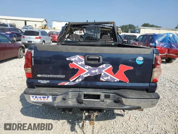 2006 Chevrolet Silverado 1500 LT1 с VIN 1GCEK19B56Z171972, выставлен на аукционе Copart как лот 69157794 с пробегом 285 815 миль миль и Списание • Salvage title. История ставок и продаж доступна на DreamBid. Изображение 6.
