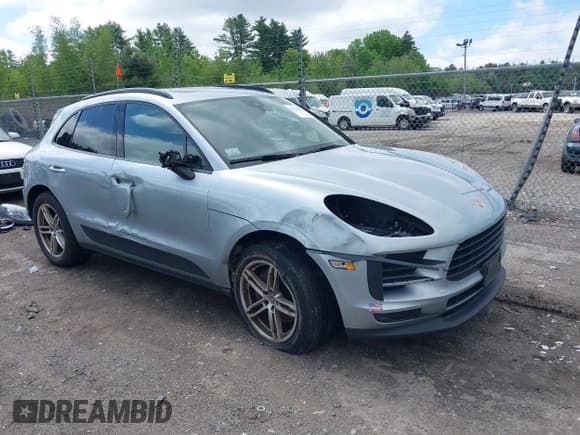 ✅ 2021 Porsche Macan • VIN: WP1AA2A55MLB14277 • Lot: 42278230. Wystawiony na IAAI z przebiegiem 62 086 mil. Bezpłatny archiwum sprzedaży aukcyjnych z USA i szczegółowy raport historii pojazdu na DreamBid. Zdjęcie 1.