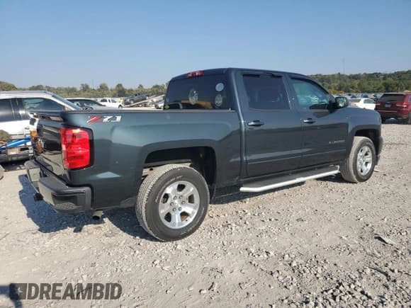✅ 2018 Chevrolet Silverado 1500 LT • VIN: 3GCUKREC1JG577006 • Лот: 82470285. Опубликован ранее на Copart с пробегом 71 691 миль. Бесплатный доступ к архиву аукционных продаж из США и подробный отчёт об истории автомобиля на DreamBid. Изображение 3.