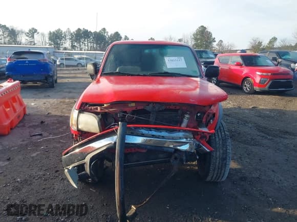 ✅ 2003 Toyota Tacoma PreRunner • VIN: 5TESN92N63Z239175 • Lot: 43815117. Listed on IAAI with 186,026 mi. Free auction sales archive from the USA and detailed vehicle history report at DreamBid. Image 12.