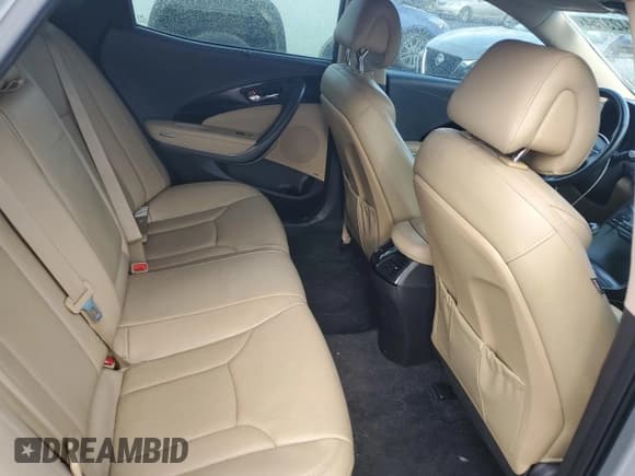 ✅ 2016 Hyundai Azera Limited • VIN: KMHFH4JG2GA569745 • Лот: 84423754. Опубликован ранее на Copart с пробегом 54 580 миль. Бесплатный доступ к архиву аукционных продаж из США и подробный отчёт об истории автомобиля на DreamBid. Изображение 10.