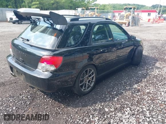 ✅ 2005 Subaru Impreza WRX • VIN: JF1GG29605G803375 • Lot: 42611171. Listed on IAAI with 196,001 mi. Free auction sales archive from the USA and detailed vehicle history report at DreamBid. Image 4.