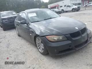 2008 BMW 3 Series 328i z VIN WBAVA37578NL49898, wystawiony jako IAAI lot #43320435 z przebiegiem 169 927 mil mil oraz . Historia ofert i sprzedaży dostępna na DreamBid. Obrazek 1.